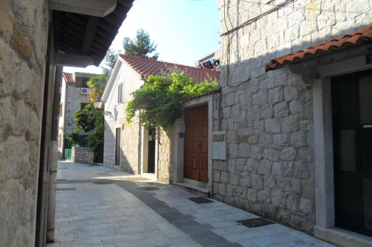 Apartments Villa Dube Split Bagian luar foto