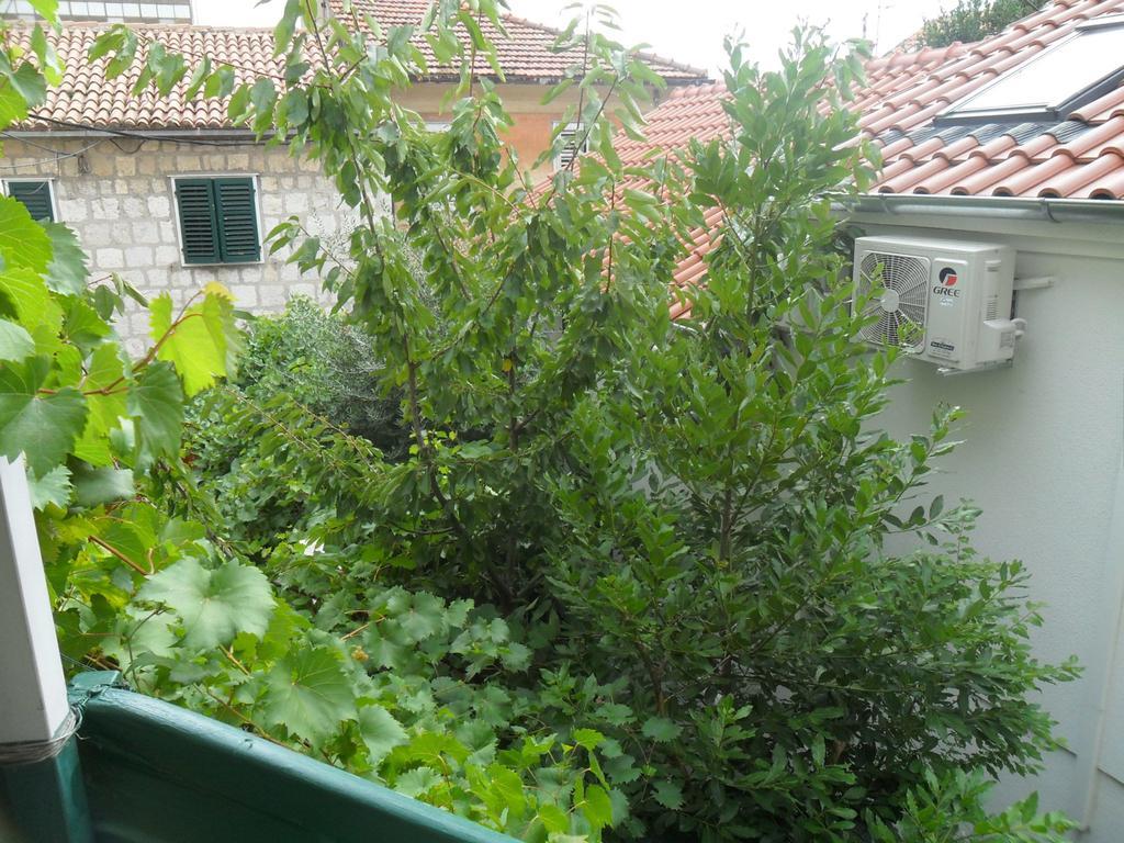 Apartments Villa Dube Split Bagian luar foto