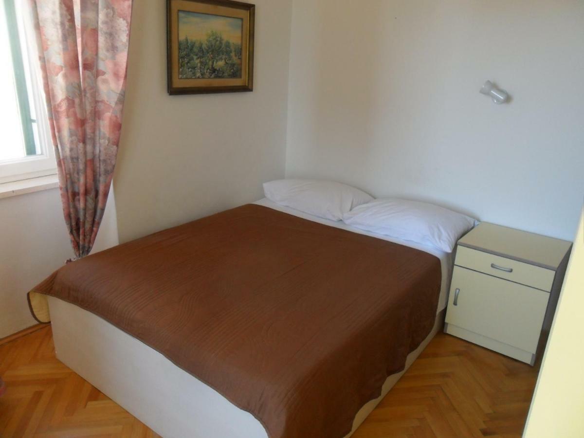 Apartments Villa Dube Split Bagian luar foto
