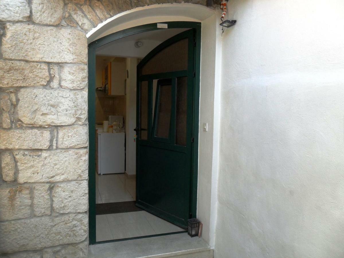 Apartments Villa Dube Split Bagian luar foto