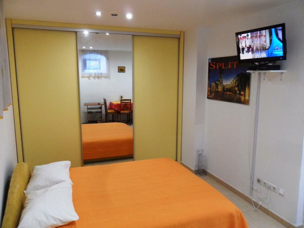 Apartments Villa Dube Split Bagian luar foto