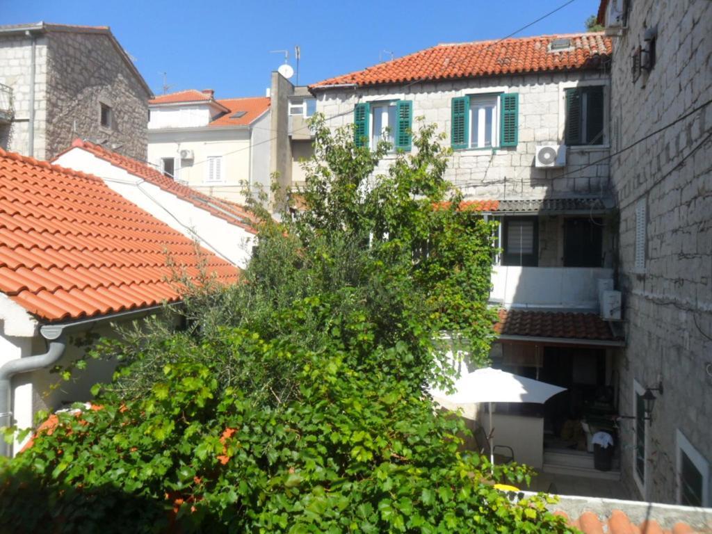 Apartments Villa Dube Split Bagian luar foto